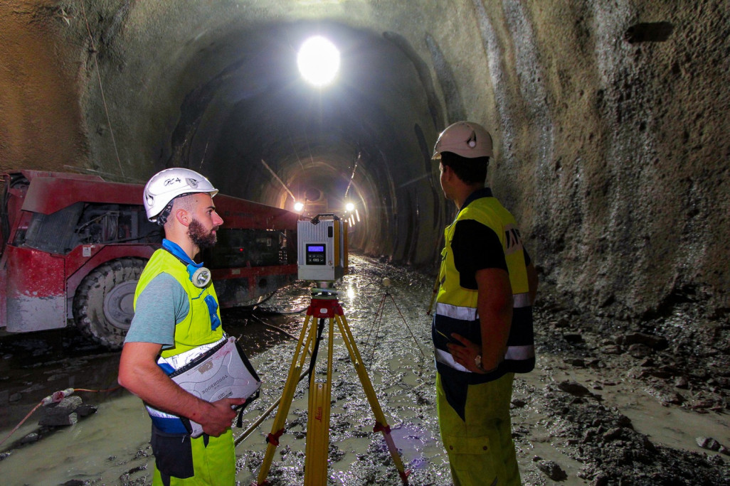 Ceneri Basistunnel Sigirino Vortriebsvermessung