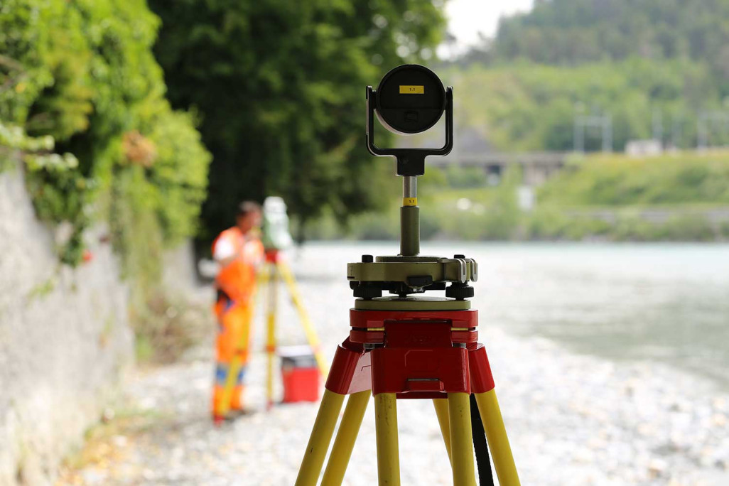 Symbolbild Geomatiktechniker/in