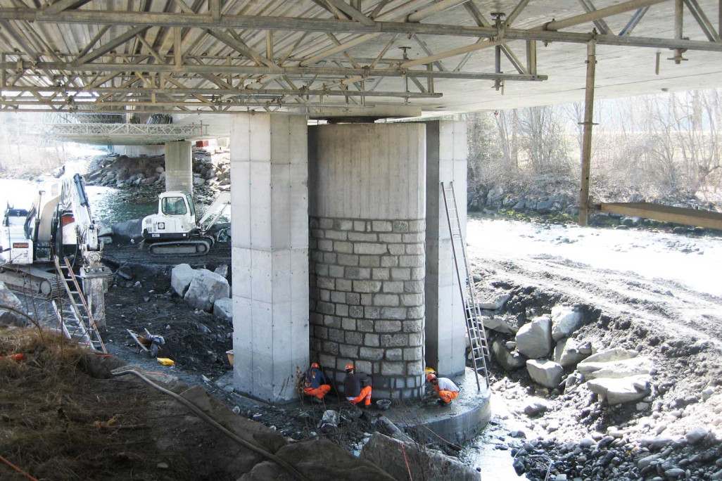 Deformationsmessungen Hinterrheinbrücke Cazis