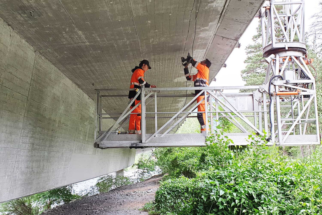 Sils, Geomonitoring Montage Neigungssensor, HMQ AG