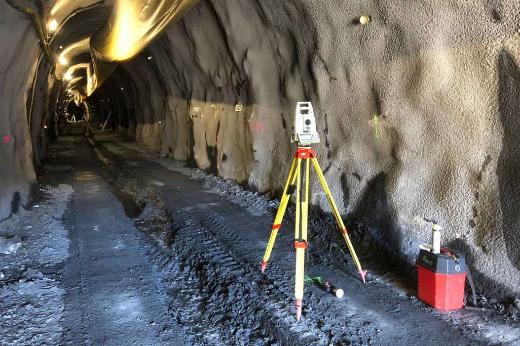 Brienz GR, Vortriebskontrolle Sondierstollen, HMQ AG