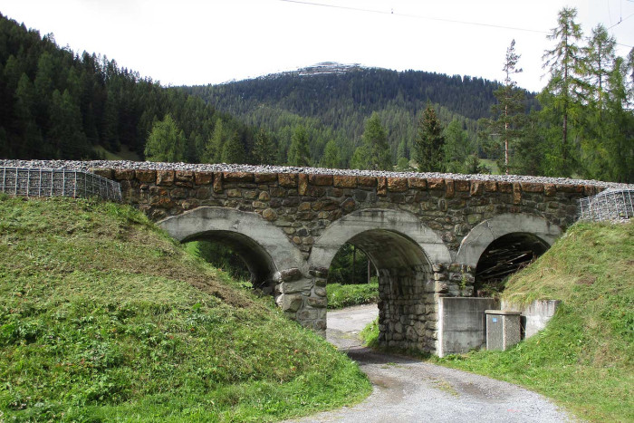 Bahnunterführungen RhB
